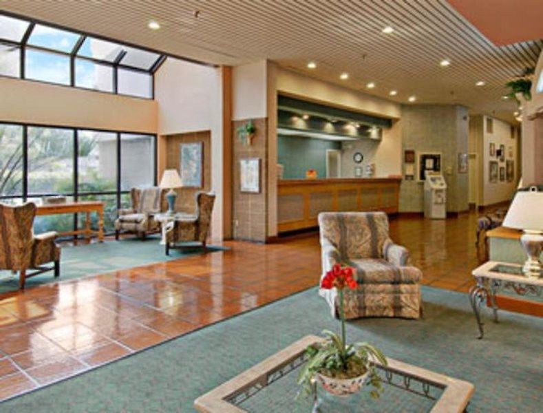 Ramada Columbia/Fort Jackson Area Dalaman gambar
